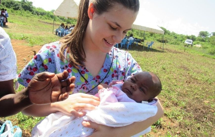 Volunteering in a Hospital, Diani – Starting 1 Month